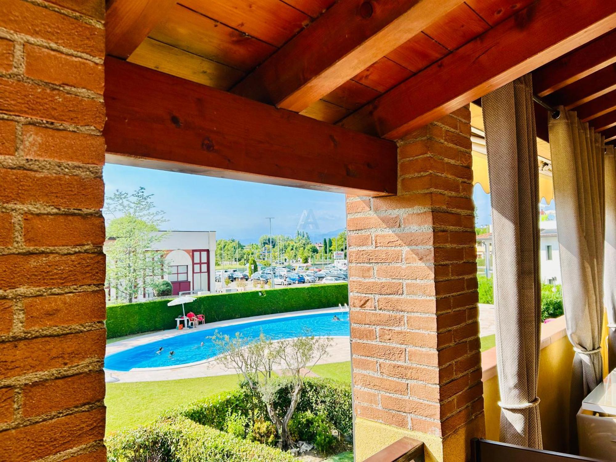 Artemide Apartment - A Soli 150M Dal Lago Di Garda Sirmione Eksteriør billede